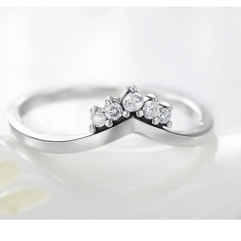 🍒 Sterling Silver 925 Royalty Chevron Ring - Picture 4 of 8